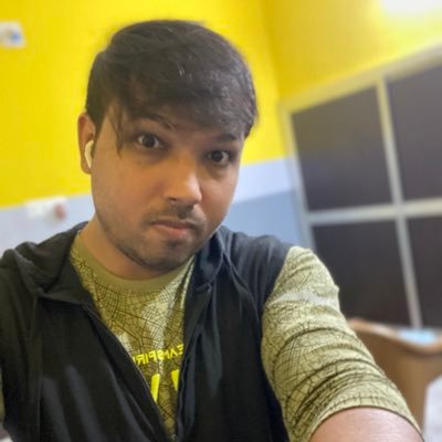 DevisSnow7's profile picture. Programmer, Play Station Enthusiast, CSK Fan
