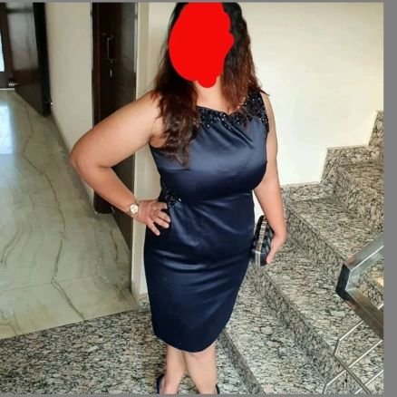 call boy jobs available high profile membership joining fees 20000 per meet 40000 rich aunty rich girl client types monthly 8 to 10 lakhs fees mandatory