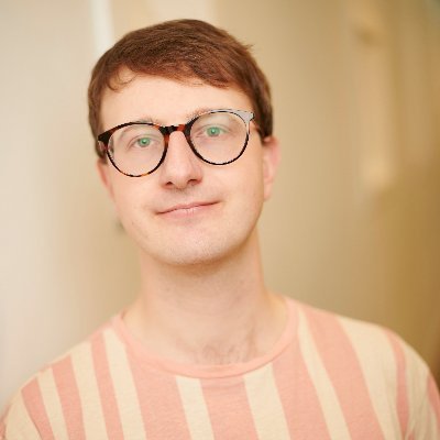 Queer academic. Dr of drag. Sometimes known as #BoyfriendJoe or #HusbandJoe). they/he. Not here too often, email me on Joe.Parslow@brudford.ac.uk