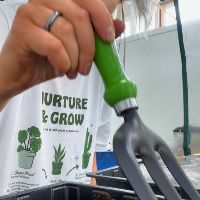 FrielArt's profile picture. Fine Art Graduate from Gray’s School of Art 🌻 Art and photography teacher at @HolyRoodRCHigh