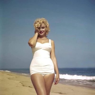 on_the_aki's profile picture. 晴れ☀時々TENGA🤭
雑食ですので、食べ物はなんでも受け取ります。