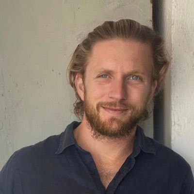 Tom Profile