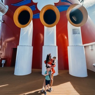 REBECCAxRANDALL's profile picture. 