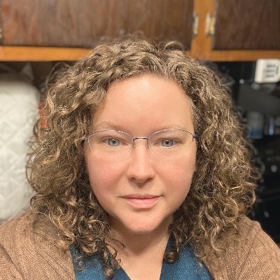 Gamer, cat mom, chronic illness fighter. Medically retired geologist. I miss my work! And my car, and a real paycheck, and feeling useful. . .