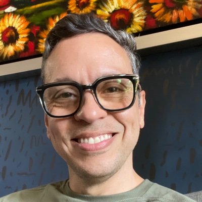 Founder of Daily Kos, co-founder https://t.co/BRQK0f12oC, co-founder Vox Media. Now podcasting!