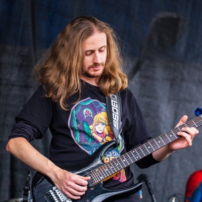 Professor de guitarra 🎸
Geek/nerd/otaku 🎮🇧🇷
Contato para aulas, gravações e parcerias 👇
por DM ou e-mail woodxd.guitar@gmail.com ✉