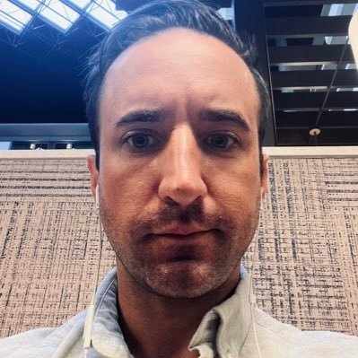 paulrred23's profile picture. just a dude from KC. #hwkc #noenergyvampires #kc #dog #walking #yoga