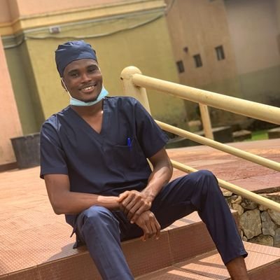 | Health Advocate| Christian  | Doctor to be🥺 | Pianist |  Singer | ManUtd fan.