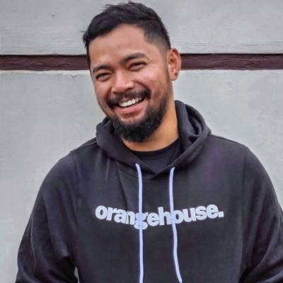 AaronGatlab's profile picture. .