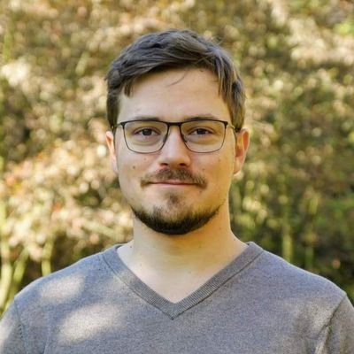 AlexanderPorn's profile picture. 