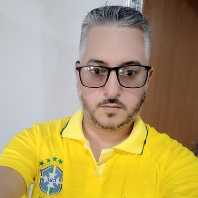 Jlimarocha04's profile picture. patriota🇧🇷
flamenguista ♥️🖤