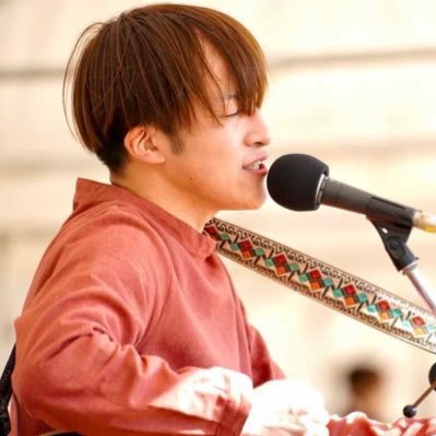 ✳️地域を繋ぐ即興唄音楽家 ✳️👺常願寺川マラソン大会アンバサダーl富山県代表クラブハウサー|もりきゅあ|音声アプリで100人に弾き語りショートソング作った人|サップ|ベイブレードX 庄川水ベイ 主催 l KNBラジオ毎月第三火曜「でるラジ」RG とやま防災武将隊|下道l 庄川ライブウッドl 予約問合せはDMへl