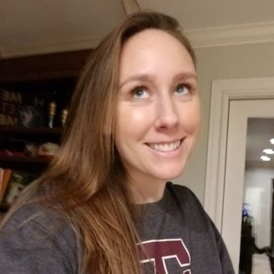 alliepaige2714's profile picture. 