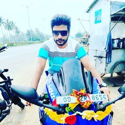 Gurupra02383349's profile picture. 