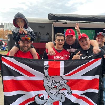 Down the Drive from across the Pond

UK Based Cincinnati Bearcats Football Fan