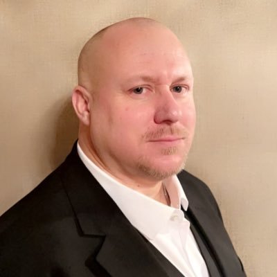 Staff Technical Marketing Architect @ VMware | Owner @ JMC Sports LLC(Tweets are my own and not the opinion of my employer)