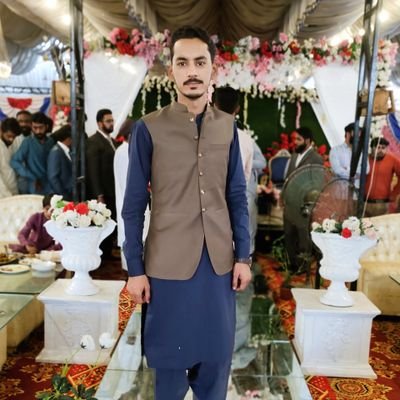 maharrashid_'s profile picture. Keep your Eyes on the Stars and Your feet on the Ground.