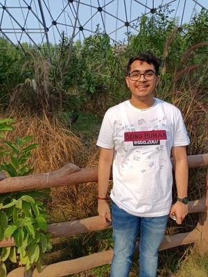 DarshBothra's profile picture. 21 | NIT Surat'26 | Avid Learner