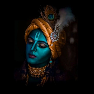 trihotree_a's profile picture. Teacher~Author~Sketcher~......?