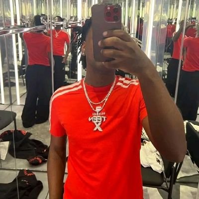 claves_terrel's profile picture. 