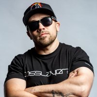 BluBomma #BassLayerz (@blubomma) 's Twitter Profile Photo BluBomma #BassLayerz (@blubomma) 's Twitter Profile Photo