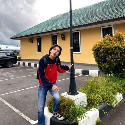 pengen_donat's profile picture. hi