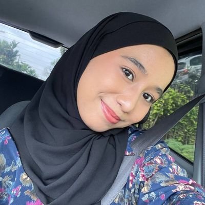a boring person but kinda cute
