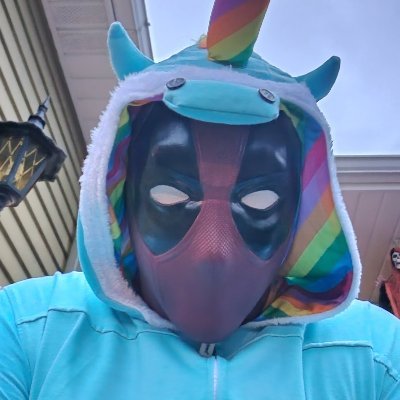 I have a amazing wife 4 amazing kids and am caretaker of the most amazing aunt in the world! I stream full time so I can be here when my family needs me!!!