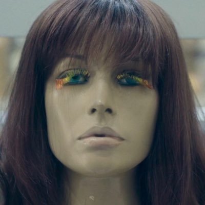 Guionista y Directora Ópera prima @crossdreamers