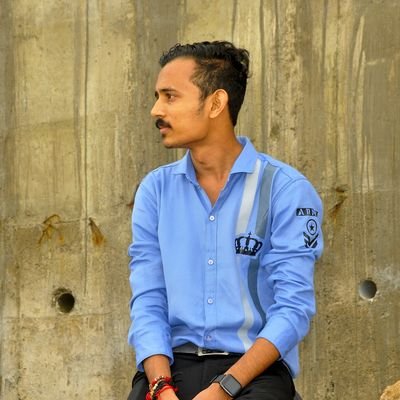 BadalBambhaniya's profile picture. carpediem !!!🤙🏻