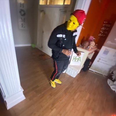 Straight Male Content Creator I also have streaming and gamer equipment on my website check it out
