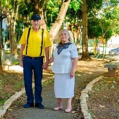 RomualdoMonte10's profile picture. 