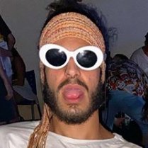 n4pagg's profile picture. respeita o matador de tubarao