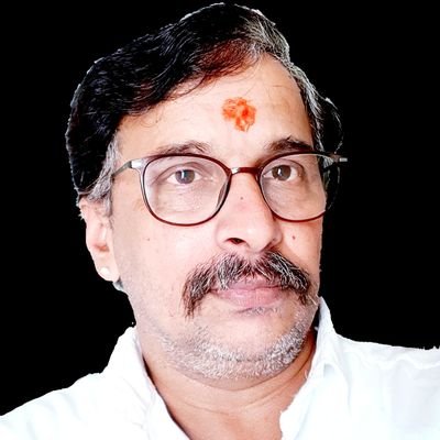 heeralalartist's profile picture. artist's