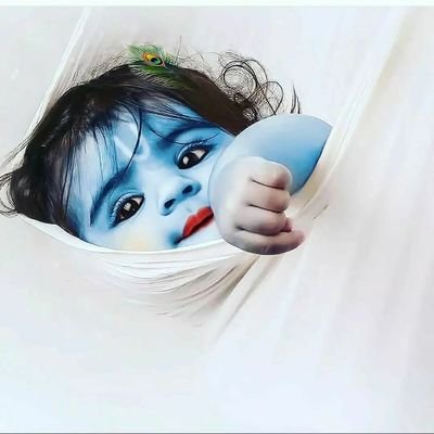 AhilaKarthick's profile picture. Web designer