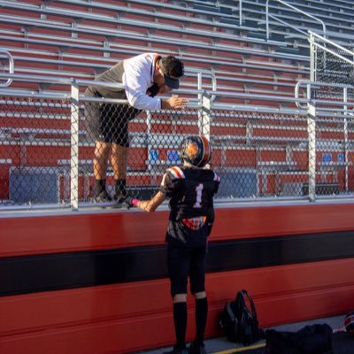 If you do the little things right, the big things will take care of themselves…. Romeoville HS Educator/ Father of 3 - Sons Hudl: https://t.co/oCfrHMmleZ