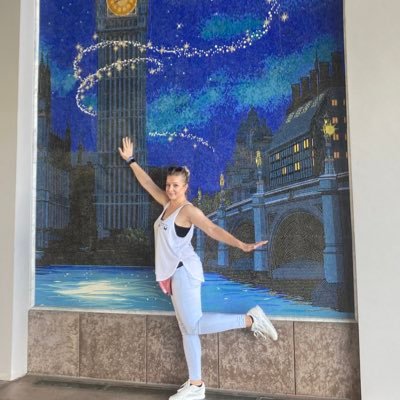 FraustrauE's profile picture. If you don't have a fav book, keep looking! 👀 You may need to write it yourself😉✒ Quotes 💬 Recommendations ⭐ Reading Spots 🏕 Engage Authors 📚 JML 7th ELA