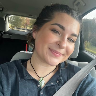 raeeharris's profile picture. 