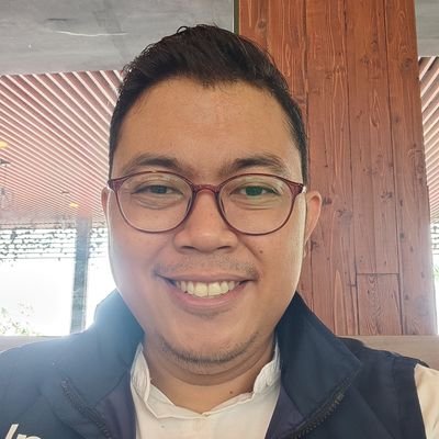 ottofikri's profile picture. Engineer aka Tukang Data