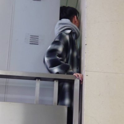 kisetsufuu_mnk's profile picture. サボり蛾屋