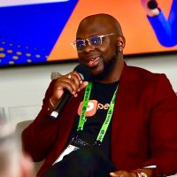 Onyi Udeh 🎨🚀 (@ceonchairman) 's Twitter Profile Photo