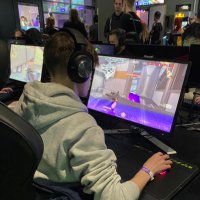 Nikita (@ixmowi4) 's Twitter Profile
