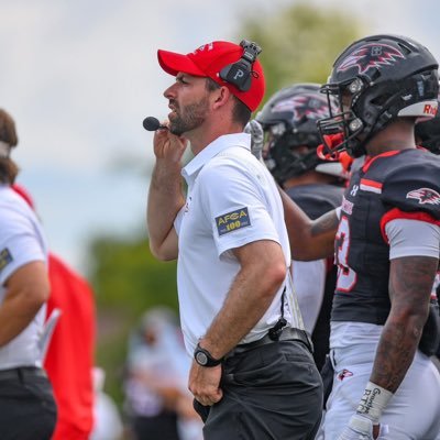 Benedictine College (NAIA - KS) CB Coach & Special Teams Coordinator @RavenFootballBC Head Coach: @JoelOsborn_BC Recruiting: Houston