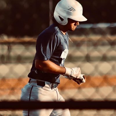 2024 Catcher/1B. Switch Hitter. Wesley Chapel High School Varsity. 6’1 190lbs. Florida Born 🇺🇸Dad🇵🇷 Mom 🇳🇮. FSCJ 🌊 commit