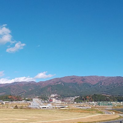 岩手県出身(=^・^=)、趣味で日本画を描いています。いいな、と思った方への無言フォロー失礼いたします。よろしくお願いいたします