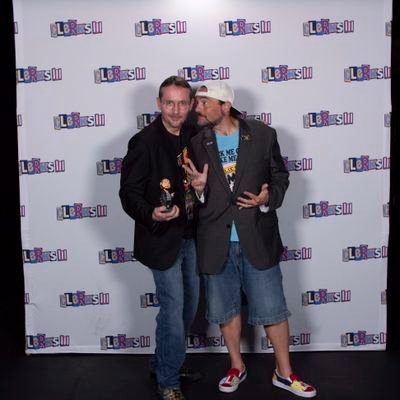 Hdressen77's profile picture. Husband and father who loves Scifi, Batman/Joker/Harley Fan, I ❤ Movies, Comic books,music and Video games. I'm a overall geek and I'm proud of it