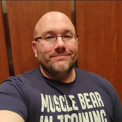 phemzyl's profile picture. Face reality and stop dreaming