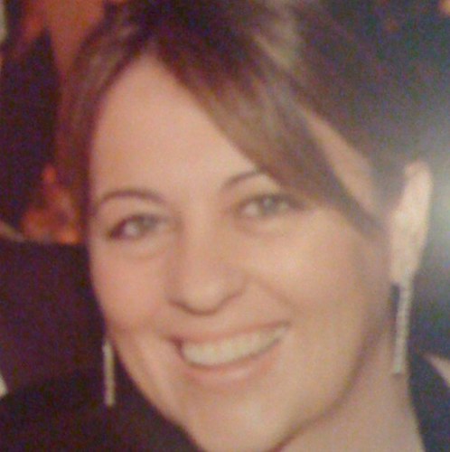 loucrown's profile picture. 