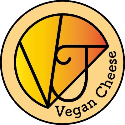 Vego Japanの代表🌱🧀 プラントベースのチーズ製造、インターネット販売(リンク↓) ヴィーガンでない方も大歓迎❣️動物のお世話大好き🐱🐶🐰🐟#ビーガン #ヴィーガン #ヴィーガンチーズ ＃ビーガンチーズ #veganjapan #vegancheese #プラントベース