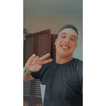 ‏‏سِآلَتٌ عٌلَيَنِآ وٌلَآ جّآيَ عٌلَيَ عٌمًآکْ👌🏿✌
